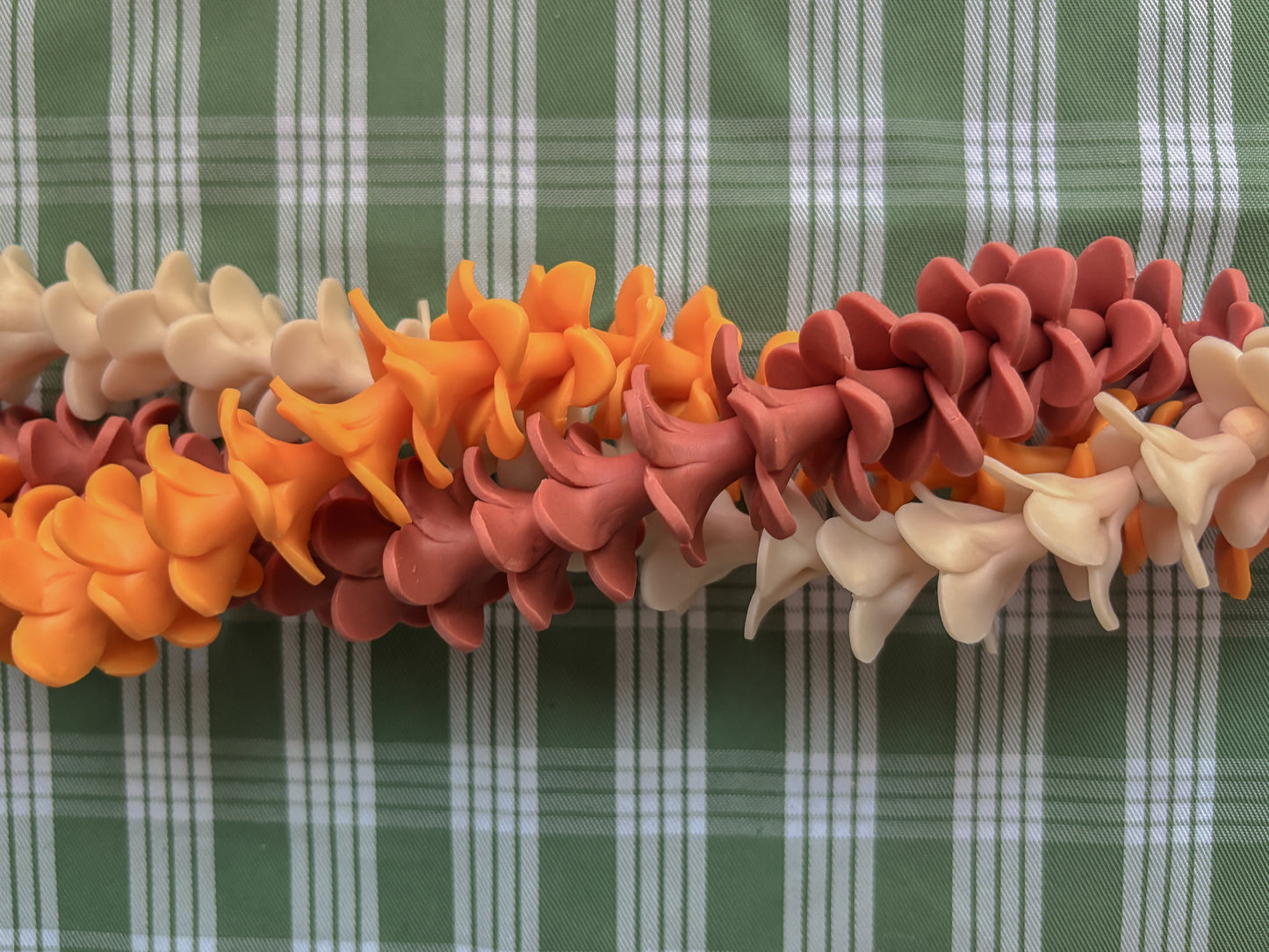 Triple Twisted Forever Lei